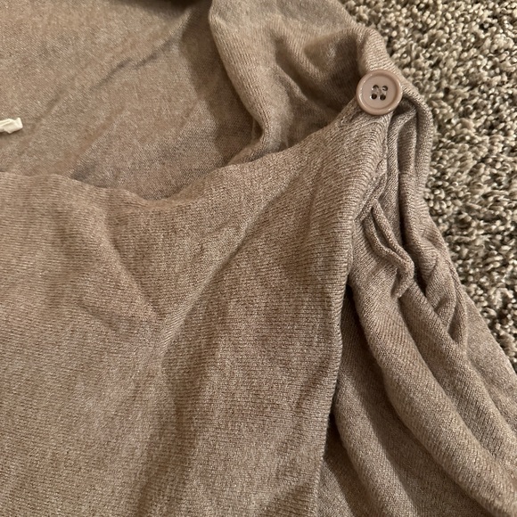 Lovestitch poncho size small - Picture 4 of 4